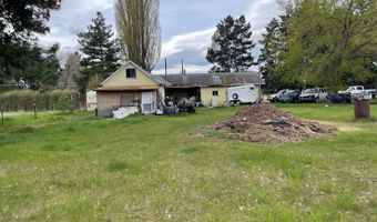 305 Badrock Dr, Columbia Falls, MT 59912