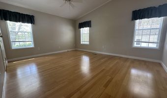 13 Pine Cone Dr, Alfred, ME 04002