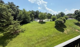 6300 STEVENSON Ave 419, Alexandria, VA 22304