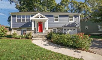 66 Mawney St, East Greenwich, RI 02818