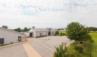 404 SW Regional Airport Blvd, Bentonville, AR 72713