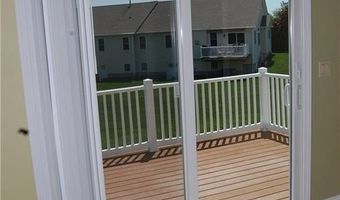 8 Sweet Corn Dr, Cranston, RI 02921