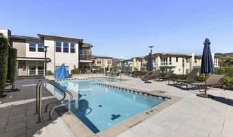 16750 Coyote Bush Dr 11, San Diego, CA 92127