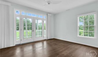 12 Amberwood Cir, Savannah, GA 31405