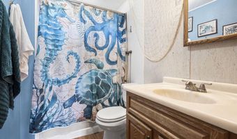 64960 Hunnell Rd, Bend, OR 97703