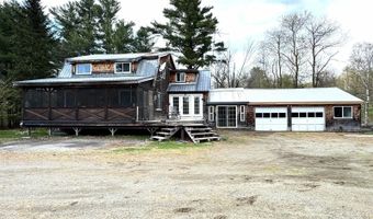 7 Howard Siding Ln, Abbot, ME 04406