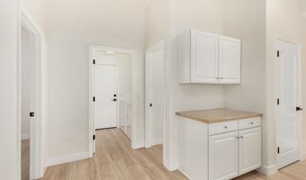 925 W SAN MARCOS Dr, Chandler, AZ 85225