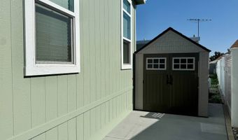 11 Palm Via, Anaheim, CA 92801