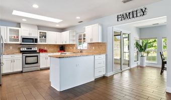 17290 Rewis Rd, Alva, FL 33920