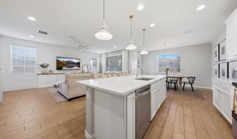 905 S CANAL Dr 13, Chandler, AZ 85225
