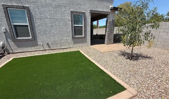 630 W LAREDO St, Chandler, AZ 85225