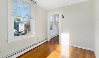 1 Columbia Ave, Jamestown, RI 02835