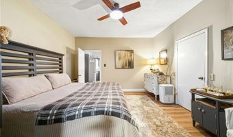 4788 Wood St, Acworth, GA 30101