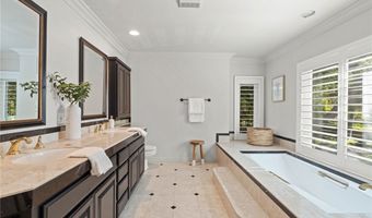 28925 Medea Mesa Rd, Agoura Hills, CA 91301