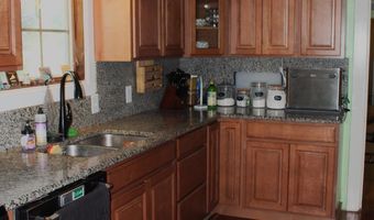 247 Burleigh Rd, Bangor, ME 04401