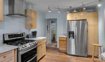 55 Bayside Ave, Amityville, NY 11701
