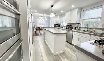 125 Cedar Ave, Allenhurst, NJ 07711