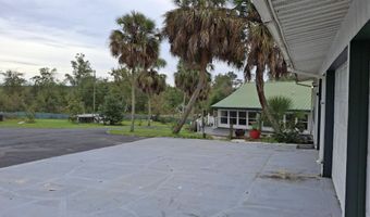 2686 Mona Ln, Alford, FL 32420