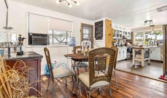 901 Laurel Cir, Barefoot Bay, FL 32976