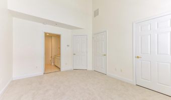315 S HENRY St S, Alexandria, VA 22314