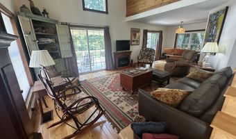 10 Greenbrier Dr, Alderson, WV 24910