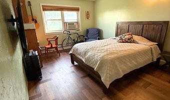 15 Harrison Ave 15B, Amityville, NY 11701