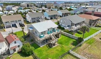 102 W Dobbs St, Atlantic Beach, NC 28512