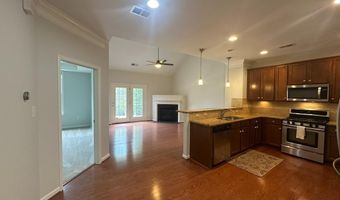 44322 MCHENRY Sq, Ashburn, VA 20147