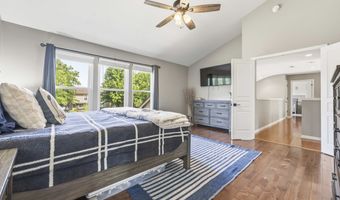 531 Brookside Ave, Algonquin, IL 60102