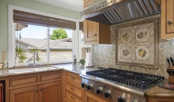 6516 San Onofre Dr, Camarillo, CA 93012