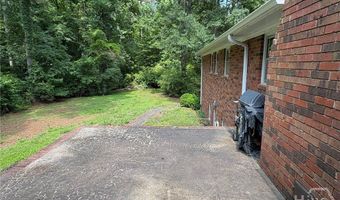 199 Williamsburg Ln, Athens, GA 30605