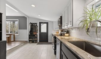22 Lane St, Bangor, ME 04401