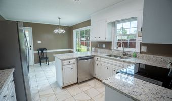 1610 Woodfield Ct, Albany, GA 31721