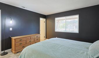 1127 Paula Way, Escondido, CA 92027