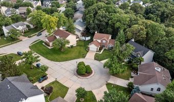 14 Greystoke Ct, Ballwin, MO 63021