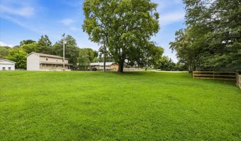 966 Poplar St, Alcoa, TN 37701