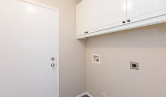 103 S CRESTVIEW St, Chandler, AZ 85226