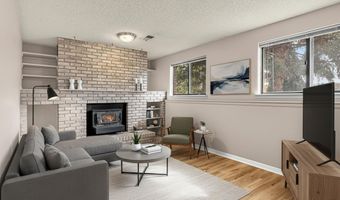 5330 KENNEDY Dr, Cheyenne, WY 82001