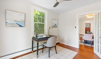 85 Highland Ave, Barrington, RI 02806