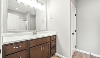 18780 Eisley Cv, Auburn, IN 46706