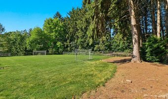 222 BASTIAN Ln, Allentown, PA 18104