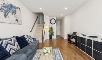 42597 NUBBINS Ter, Ashburn, VA 20147