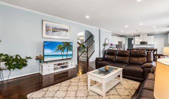 10 Gina Dr, Allentown, NJ 08501