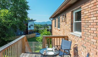 39 N Pershing Rd, Asheville, NC 28805