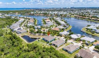 638 MANNS HARBOR Dr, Apollo Beach, FL 33572