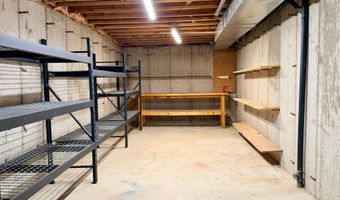 910 WOODLAND HILLS Cir, Bountiful, UT 84010