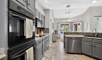9370 W WEAVER Cir, Casa Grande, AZ 85194