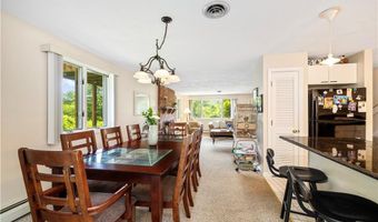 264 Boston Neck Rd, Narragansett, RI 02882