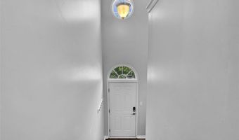 284 Broadstone Dr, Adams Twp., PA 16046