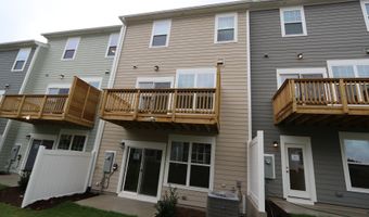2728 Hunter Woods Dr, Apex, NC 27502